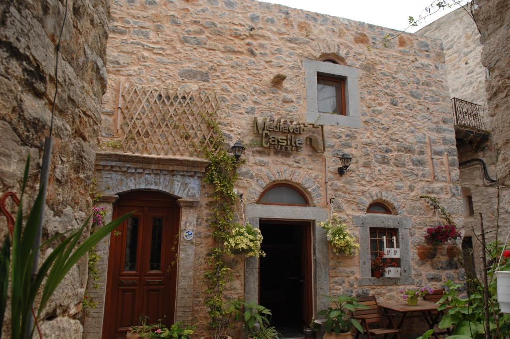Medieval Castle Mestá Exterior foto